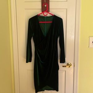 Velvet like tulip dress